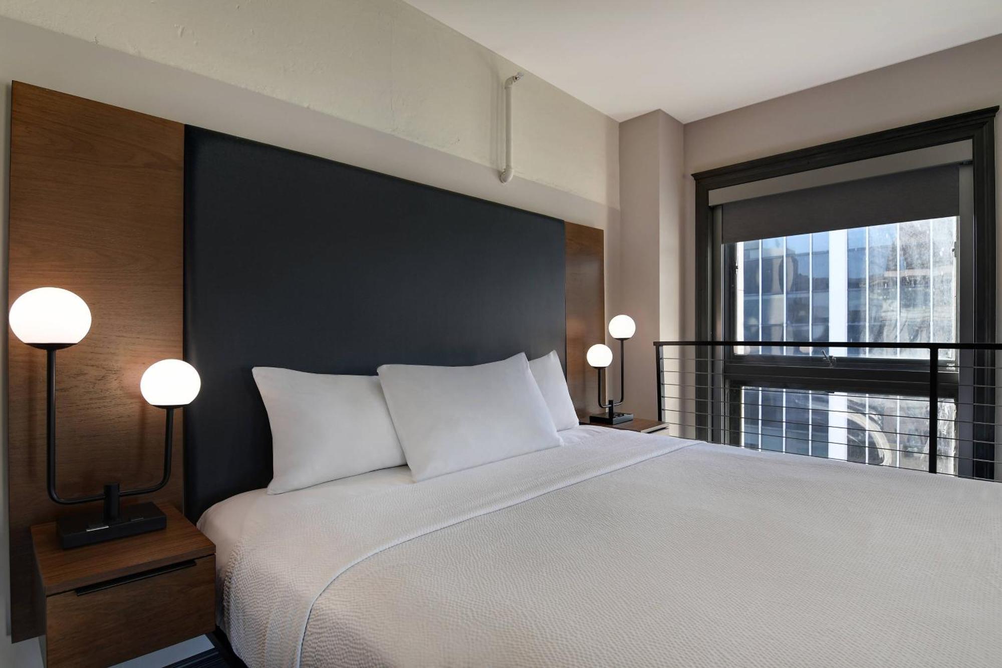 Courtyard By Marriott Cincinnati Downtown Εξωτερικό φωτογραφία